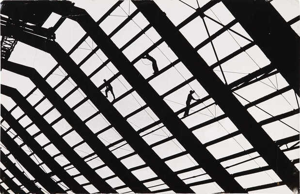 Фотография «Ритм стройки» / Фот. И. Хорунжий. 1968.